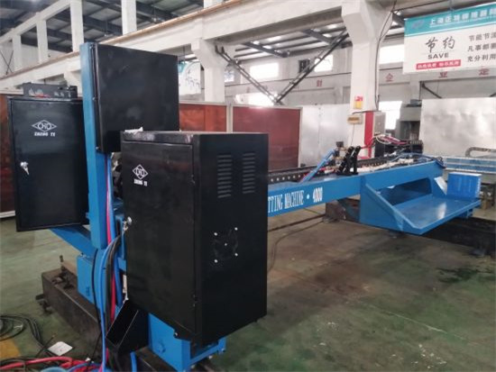 Jiaxin Harga Murah 1325 Mesin Pemotongan Plasma CNC Dengan THC untuk perisian Fastcam asal Steel